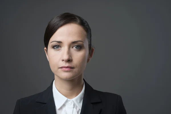 Selbstbewusste Managerin — Stockfoto