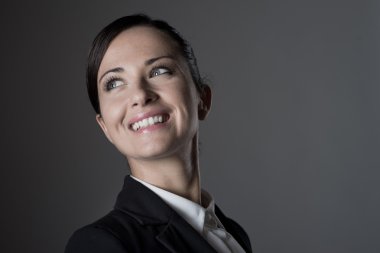 Kendine güvenen iş kadını