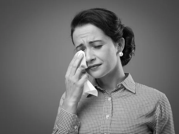 Wanhopige vrouw huilen — Stockfoto