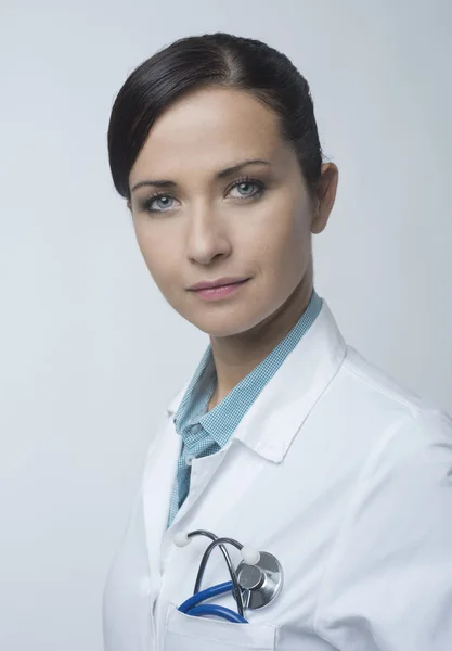 Medico professionista femminile — Foto Stock