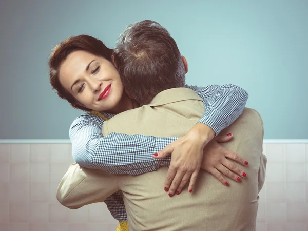 Happy couple smiling and hugging — Stock Photo, Image