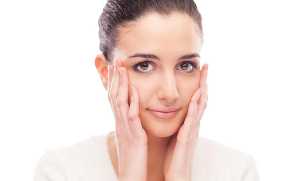 Model aan haar huid te raken — Stockfoto