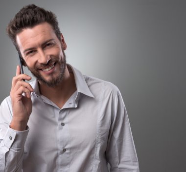 bir telefon olan işadamı