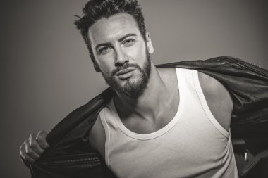 Cool adam flört