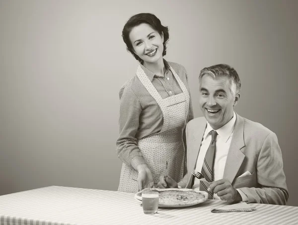 Casal jantando — Fotografia de Stock