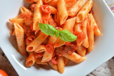 Chili soslu Penne makarna 