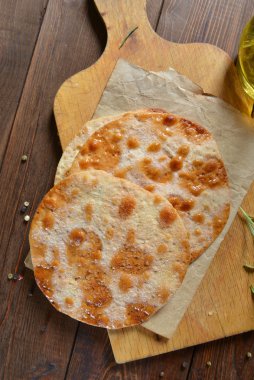 Olive ile İspanyol kraker