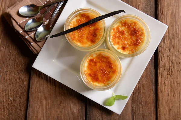 Postres de crema brulee — Foto de Stock