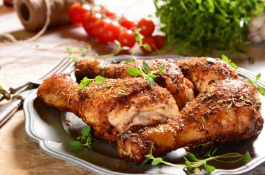 Tavuk budu kekik ile