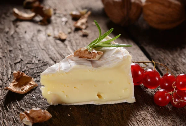 カマンベール チーズの白 — ストック写真