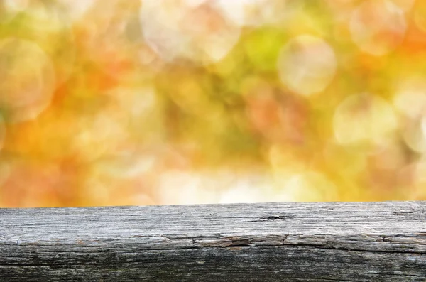 Leerer Holztisch — Stockfoto