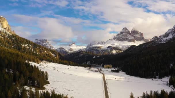 冬の山の空中風景 — ストック動画