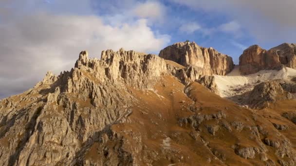 Tiro Aéreo Drones Otoño Las Montañas — Vídeo de stock