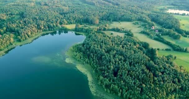 湖面的空中景观 — 图库视频影像