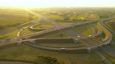 İHA 'dan otoyolun hava görüntüsü.