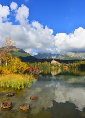 Tatry dağlara sonbaharda