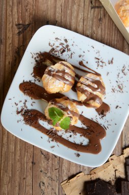 Profiterol - İtalyan tatlı