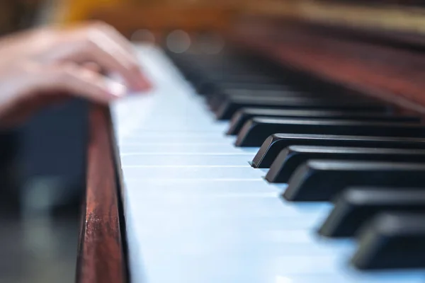 Closeup Image Hands Playing Vintage Wooden Grand Piano — Stock Photo, Image