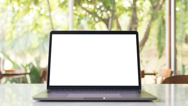 Imagem Mockup Laptop Com Tela Mesa Branca Branco Mesa Mármore — Fotografia de Stock