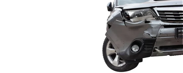 事故後に破損した車は スペースの足のテキストをコピーします 破損した車のバナー 隔離された車 — ストック写真