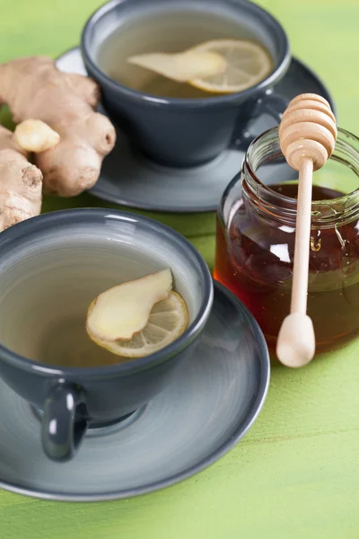 Zázvorový čaj s medem a citrónem — Stock fotografie