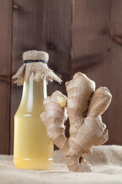 Ginger and syrup — Stock Photo, Image