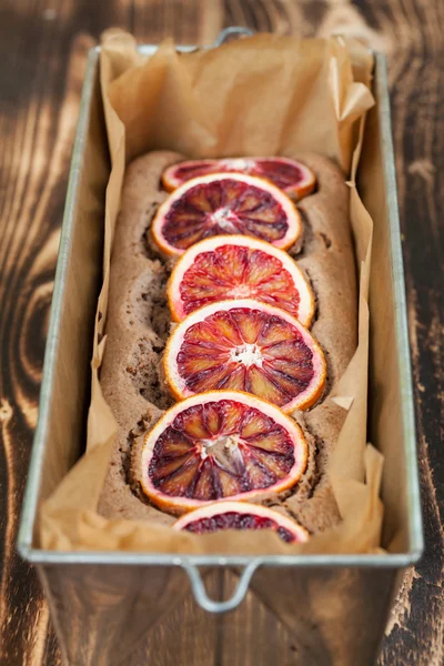 スペルト小麦のブラッド オレンジ ケーキ — ストック写真