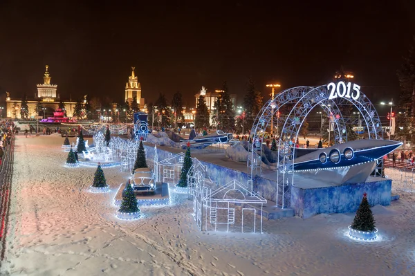 Decoration and illumination in park on a winter night — Stock Photo, Image
