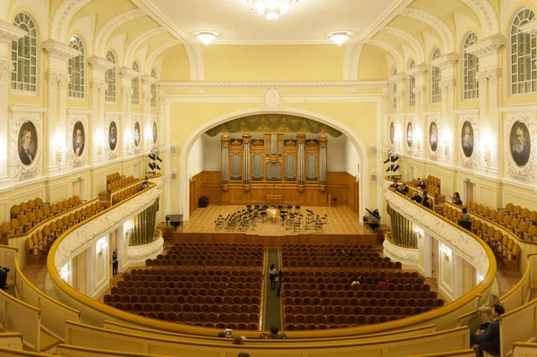 Grande salle de concert au Conservatoire de Moscou Images De Stock Libres De Droits