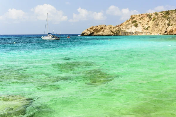 Blue mediterranean sea in Ibiza island — Stock Photo, Image