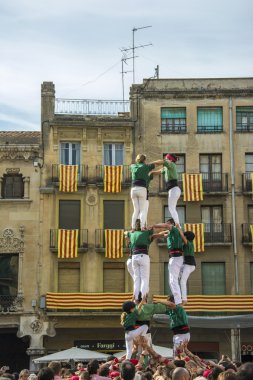 Reus, İspanya. 25 Ekim 2014: Castells, bir castell geleneksel olarak festivaller Catalonia içinde yerleşik bir insan kulesi performanstır.