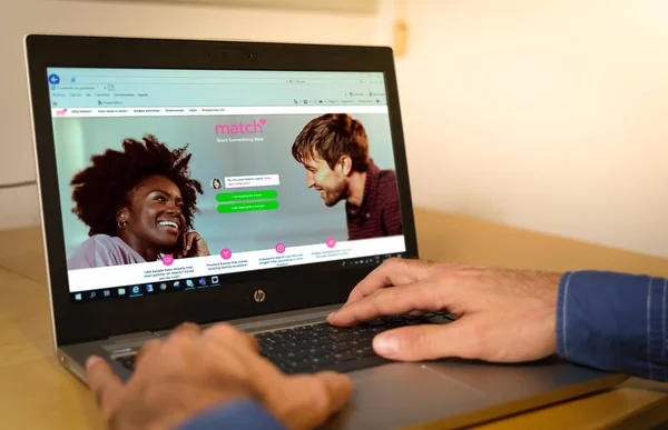 Barcelona, Spain. November 2020: Match.com web page displayed on a modern laptop — Stock Photo, Image