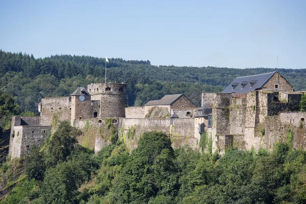 Středověký hrad Bouillon v belgických Ardenách — Stock fotografie