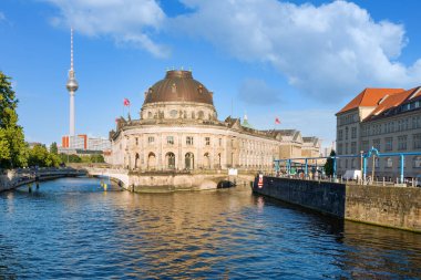Müzeler Adası Spree Nehri merkezi Berlin, Almanya