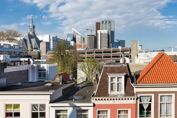 Vista aérea La Haya con algunos grandes edificios de oficinas — Foto de Stock