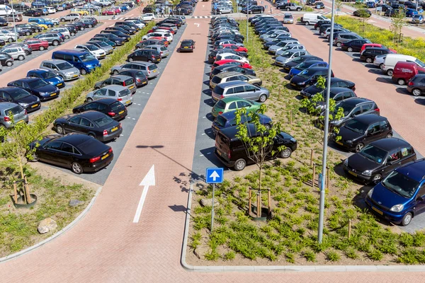 Car park Isala Hospital in Zwolle, The Netherlands — Stock Photo, Image