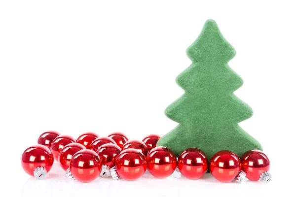 Kerstboom met rode kerstballen en kopie ruimte — Stockfoto