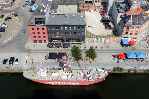 Vista aérea da área portuária de Antuérpia com lightship, Bélgica — Fotografia de Stock