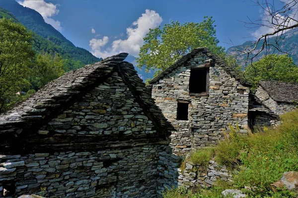 Verlaten Rustieke Huizen Gerra Valle Verzasca Ticino Zwitserland — Stockfoto