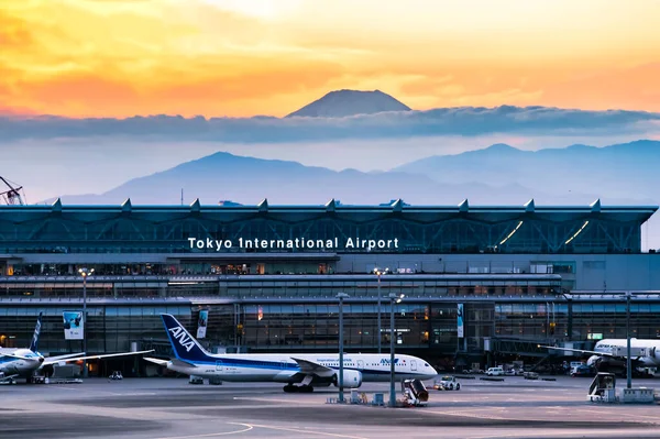Japon Novembre 2020 Avion Ana Circulant Sur Les Pistes Aéroport — Photo