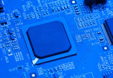 Bilgisayar anakartının mavi devre kartı arka planı