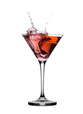 cam izole beyaz zemin üzerine kırmızı martini kokteyl sıçramasına