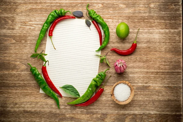 Fresh Organic Spices on a Wooden Background and Paper for Notes. Diet.Dieting.Space For Your Text — Stock Photo, Image