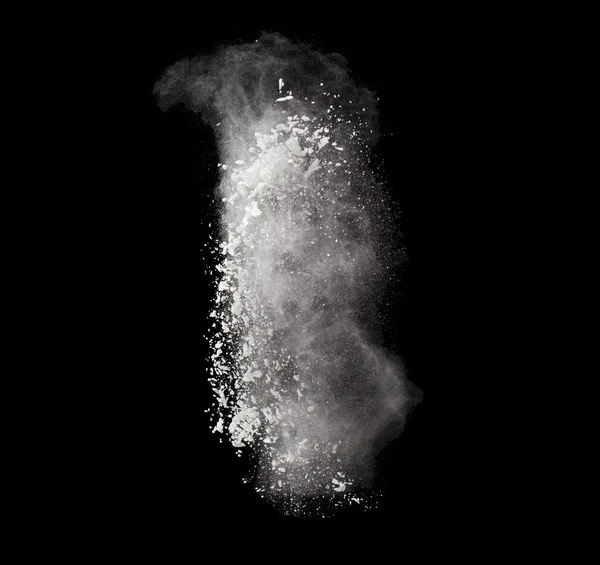 Bloccare il movimento di esplosione di polvere bianco isolato sul nero — Foto Stock