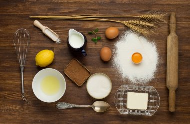 yumurta kabuğu ve oklava ile fırın arka plan