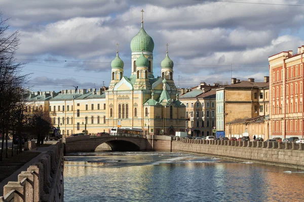 St. Petersburg St. Isidore Church — Stock Photo, Image