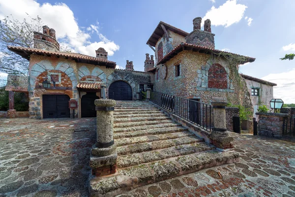 Şehir, sanatçılar Altos de Chavon Dominik Cumhuriyeti...