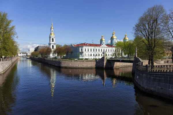 St. Nicholas naval Cathedral in St. Petersburg — Stock Photo, Image