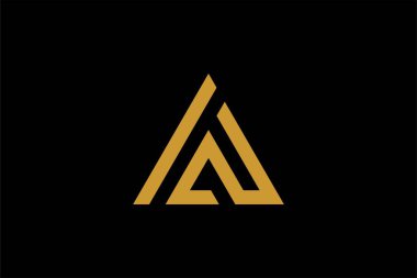 Dağ logosu tasarım vektörü. Üçgen soyut çizim sembolü. AM harfi taslak işareti. Altın macera vektör simgesi.
