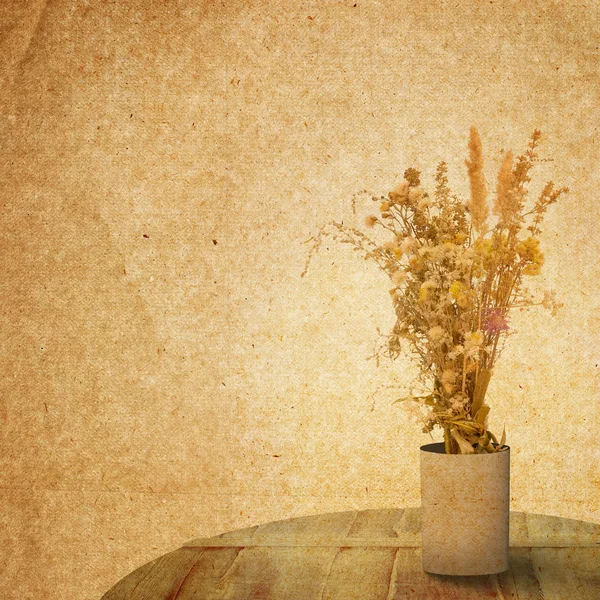 Texturou staré papírové pozadí s květinou — Stock fotografie
